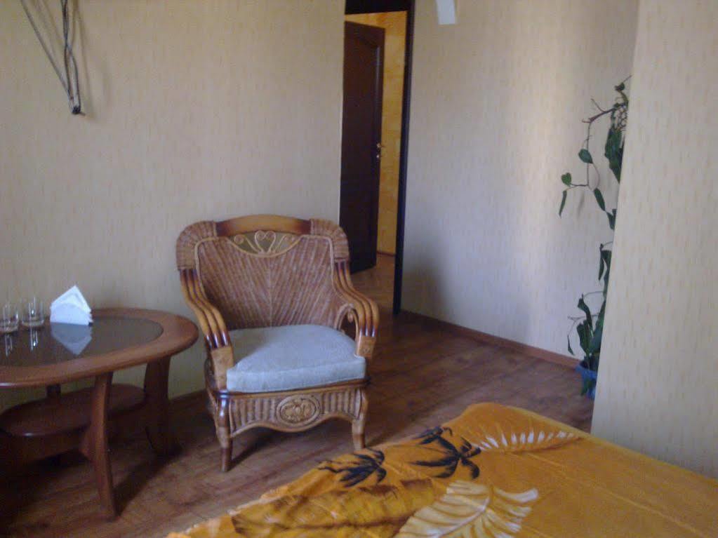 Orion Guest House Kaliningrad Extérieur photo