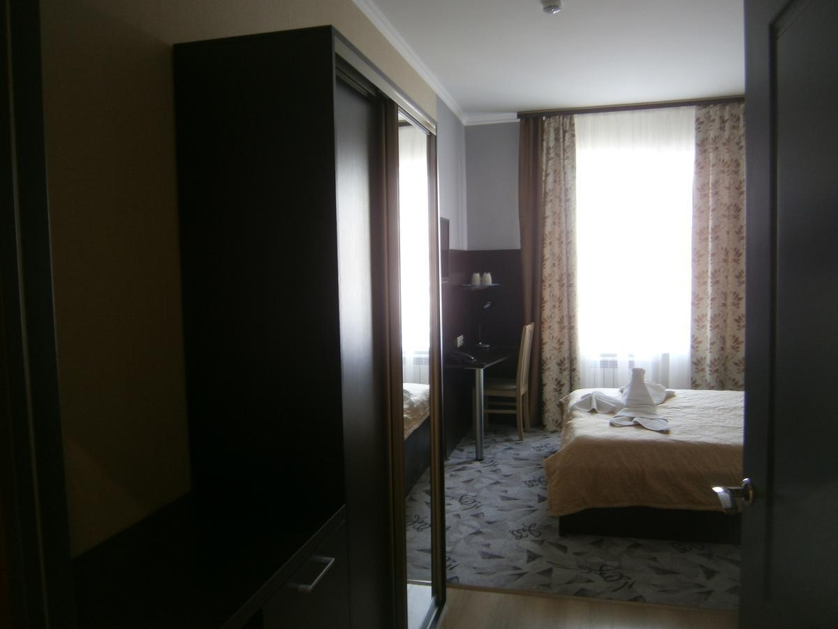 Orion Guest House Kaliningrad Extérieur photo